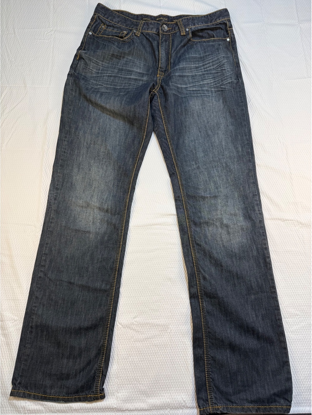 Helix Men’s 34x34 Straight Leg Jeans Distressed Dark Wash Embroidered Pockets
